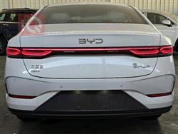 بی وای دی Qin Plus